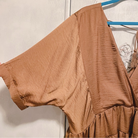 Black Tape Brown Women's Blouse Size 2X. - Picture 3 of 8